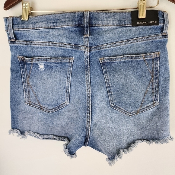 Kendell And Kylie The Drifter High Rise Factory Distressed Jean Shorts Size 31 - Picture 4 of 9